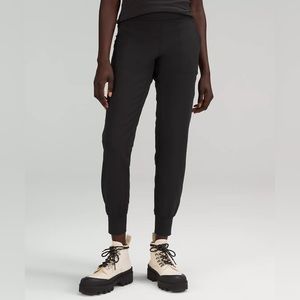 Lululemon align high rise jogger size 10